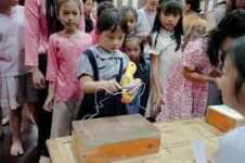 Việc sử dụng ngôn ngữ trong thời đại bùng nổ thông tin