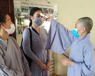 Ban Tôn giáo Chính phủ đề nghị các tôn giáo kiểm soát dịch