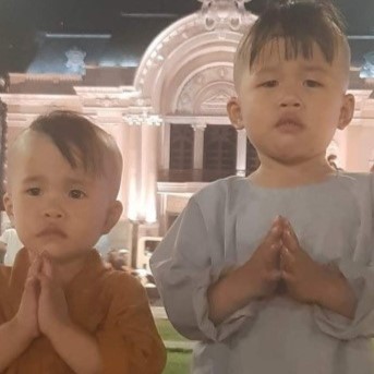 Xin Mẹ đi Tu