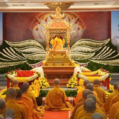 Cung rước Xá lợi Đức Phật về chùa Tam Chúc