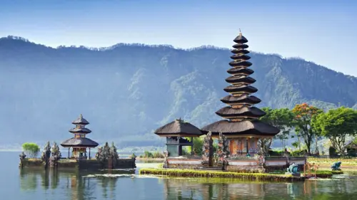 TP.HỒ CHÍ MINH – BALI