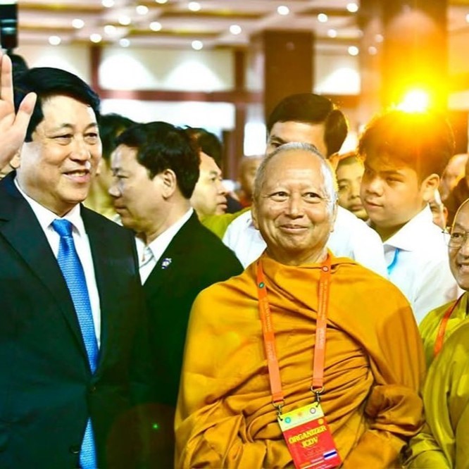 Hơn 2.000 Đại biểu chụp ảnh lưu niệm sau lễ khai mạc Đại lễ Vesak LHQ 2025