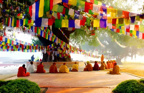 TP. HỒ CHÍ MINH – VARANASI