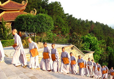Người tu Phật là người tìm về nguồn an lạc giải thoát