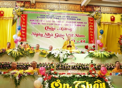 Ban hoằng pháp TƯ tổ chức ngày Nhà giáo Việt Nam 20.11