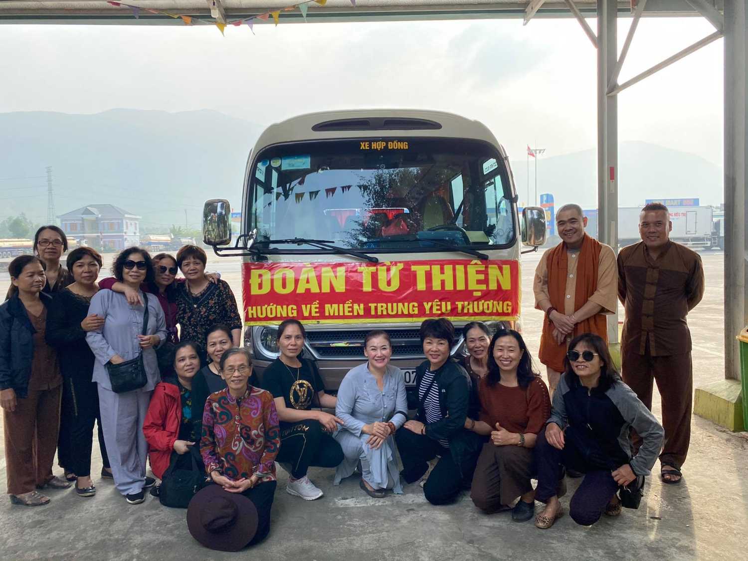 Dấu chân tìm bước