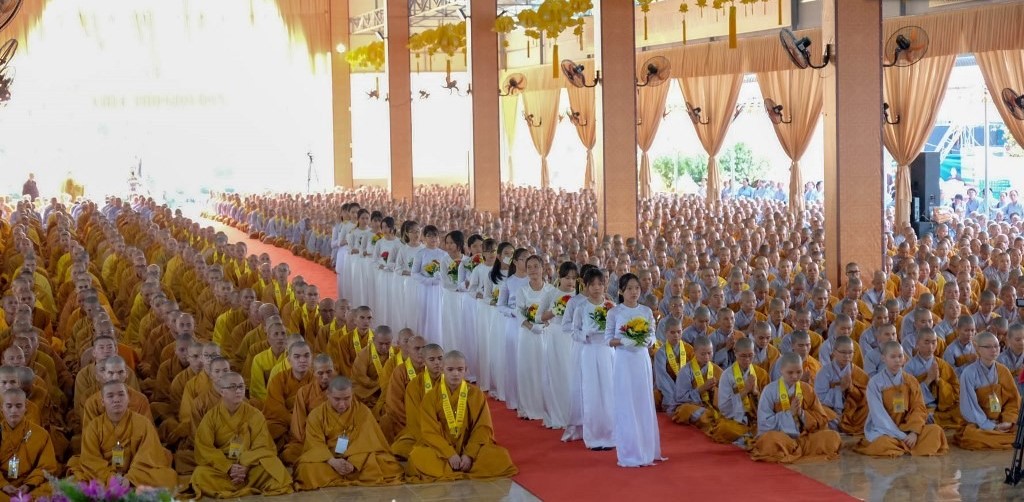 Gần 3 000 giới tử dự lễ khai mạc Đại giới đàn Diệu Tâm18