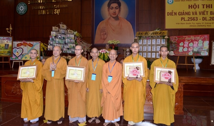 hoi thi bao tuong 12