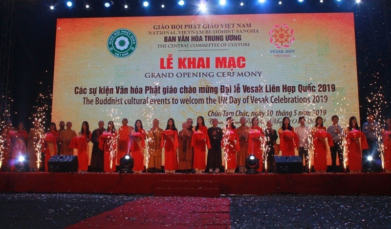 khai mac chuoi su kien vesak 4