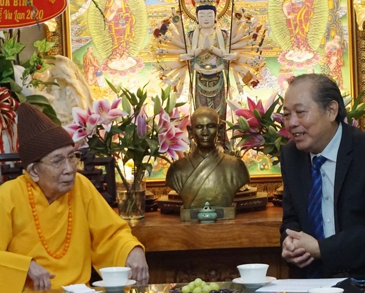 Phó Thủ tướng Thường trực chúc mừng Đại lễ Vu lan