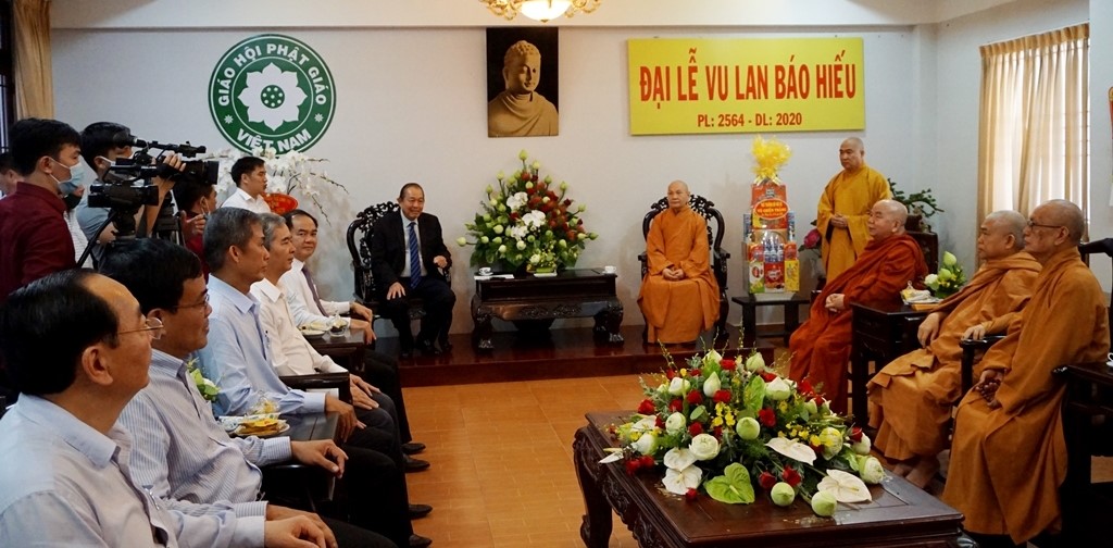 Phó Thủ tướng Thường trực chúc mừng Đại lễ Vu lan10