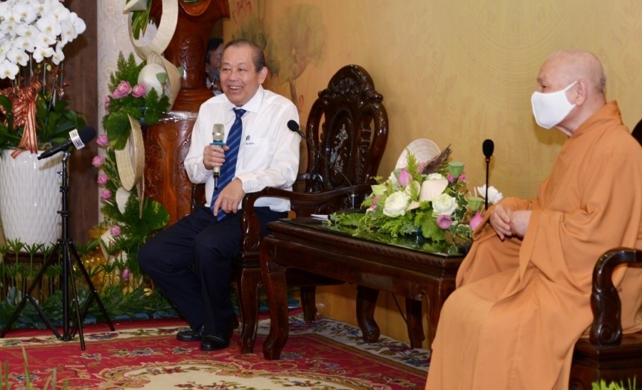 Phó Thủ tướng Thường trực thăm HT Thích Thiện Nhơnv5