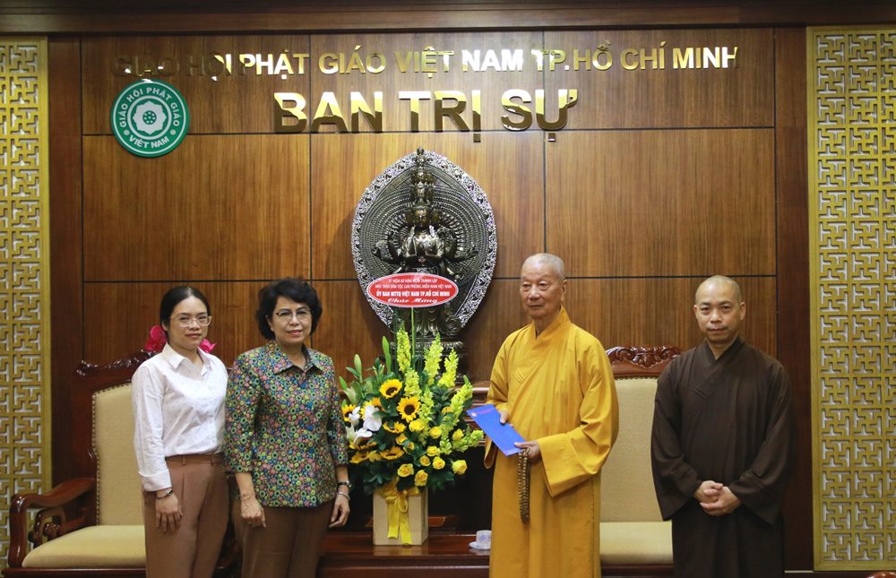 thăm HT Thích Trí Quảng