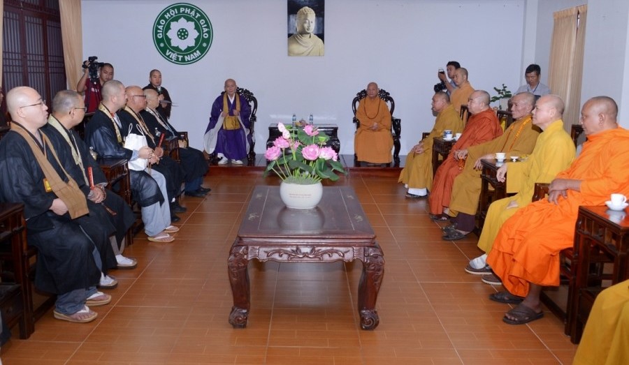 tiep doan nhat ban 2
