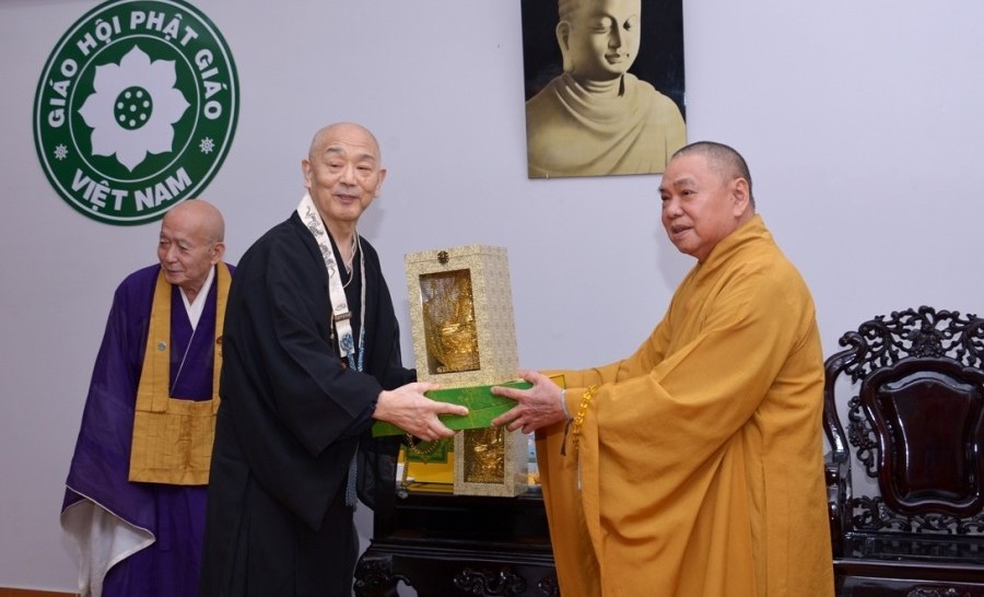 tiep doan nhat ban 7