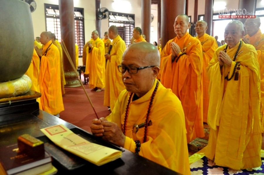TT Huế, Đà Nẵng kỷ niệm ngày Đức Phật thành đạo
