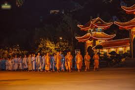 Tụng Kinh Tán Tam Bảo