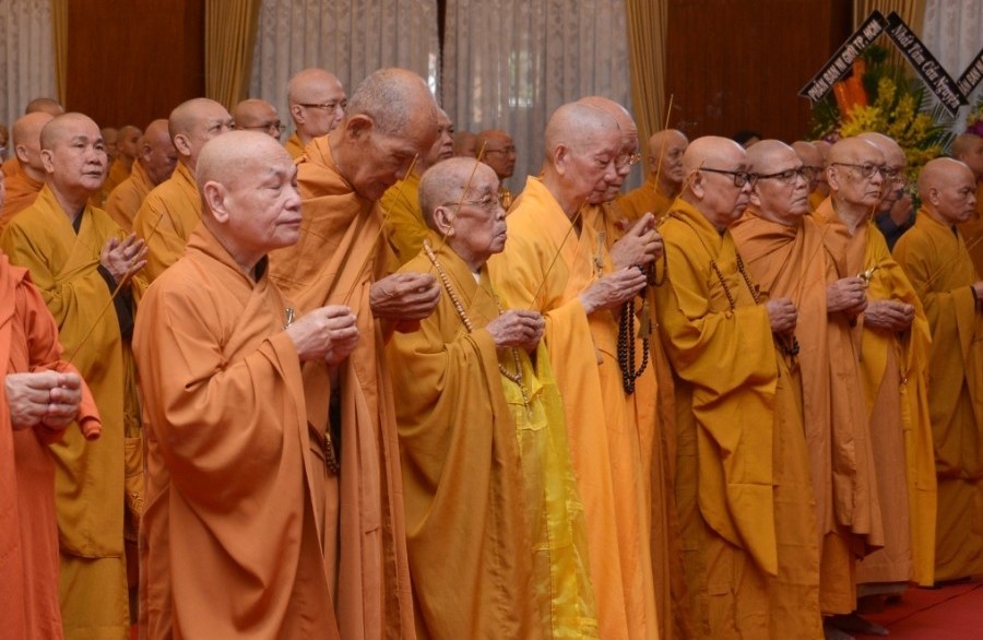 tuong niem bac quang 3