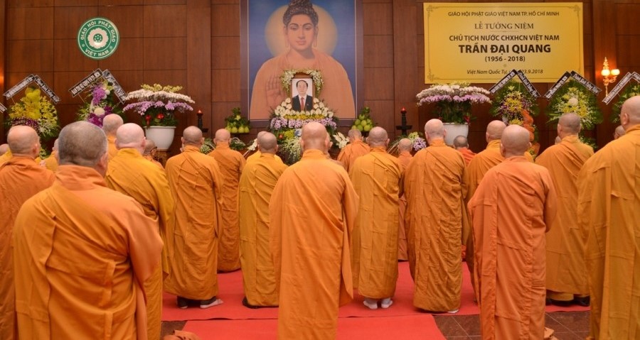 tuong niem bac quang 6