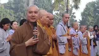 Thầy Pháp Hòa RỚT NƯỚC MẮT tại nơi Đức Phật NHẬP NIẾT BÀN