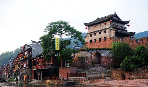 Thành cổ Phụng Hoàng 06